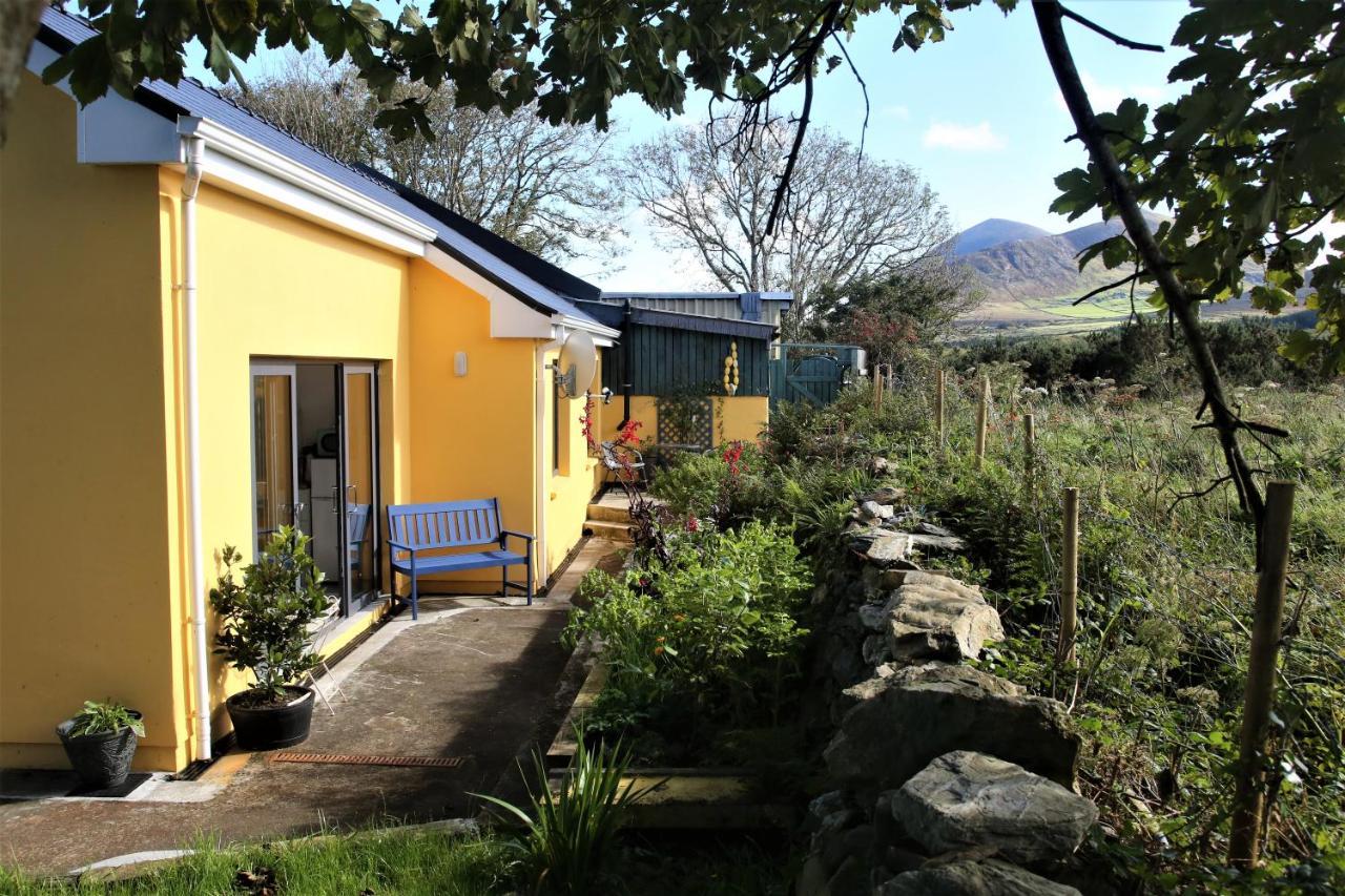 An Nead Beag Only 2 Miles From Louisburgh Villa Exteriör bild